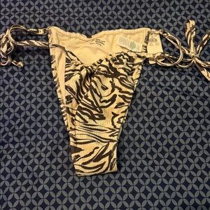 Aerie Black and cream Patterned Bikini Bottom